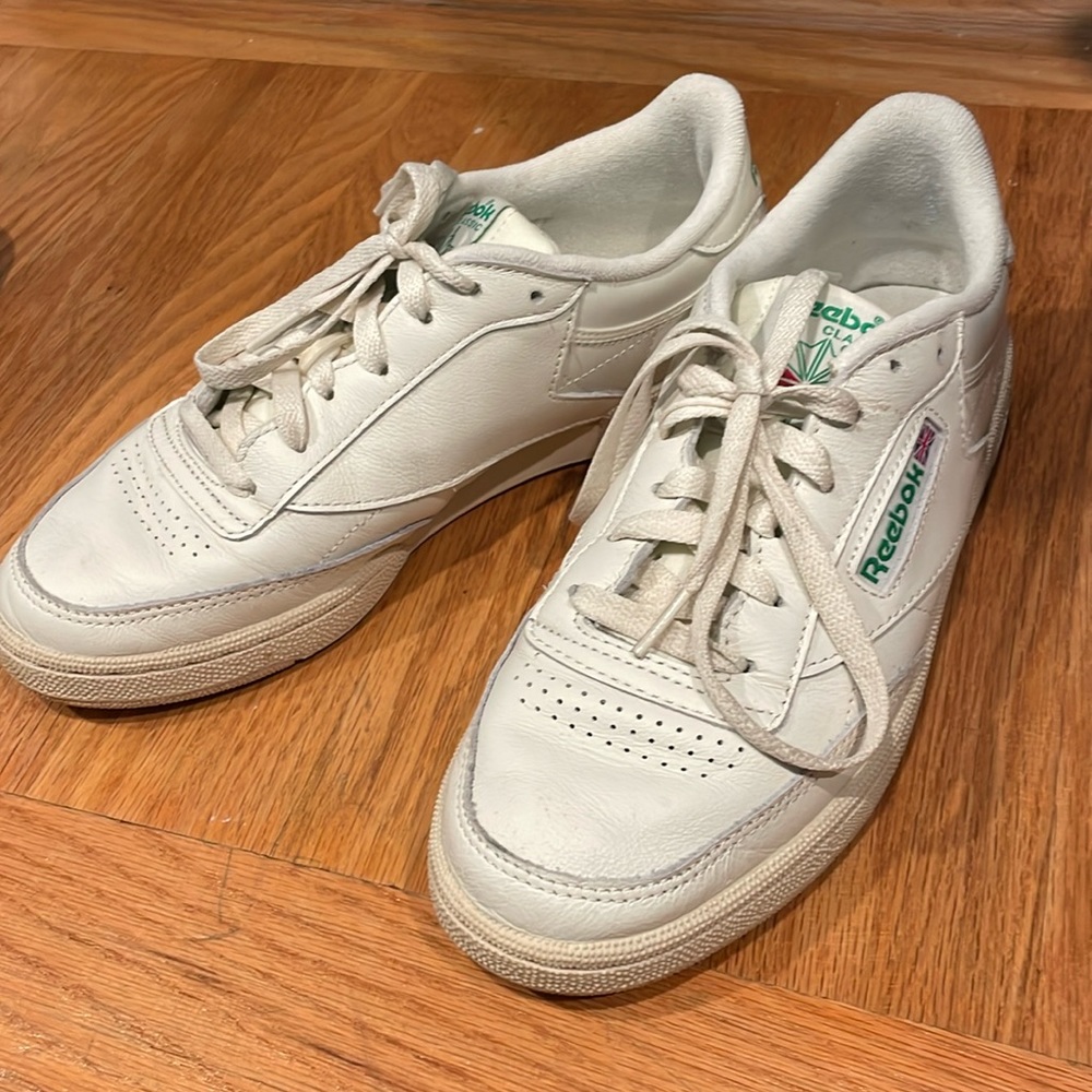 Reebok Women’s Club C Vintage Sneaker - Size 9